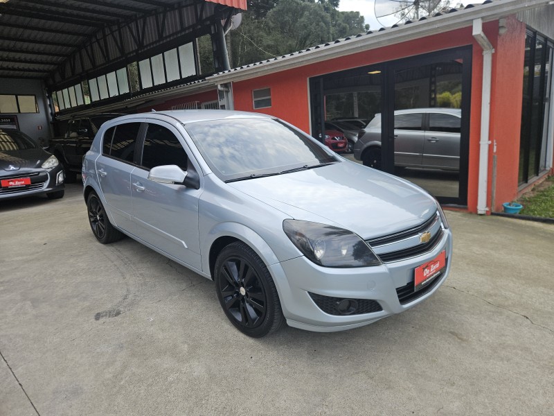 VECTRA 2.0 MPFI GT-X HATCH 8V FLEX 4P MANUAL - 2011 - CAXIAS DO SUL