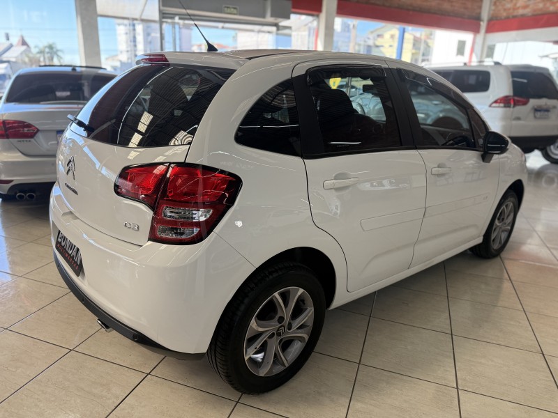 C3 1.2 TENDANCE 8V FLEX 4P MANUAL - 2017 - FARROUPILHA