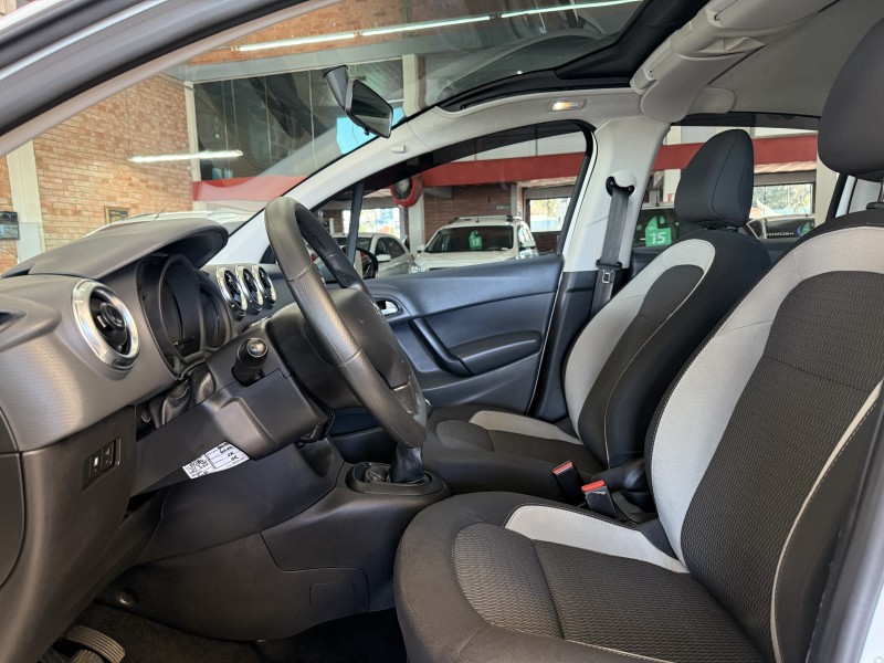 C3 1.2 TENDANCE 8V FLEX 4P MANUAL - 2017 - FARROUPILHA