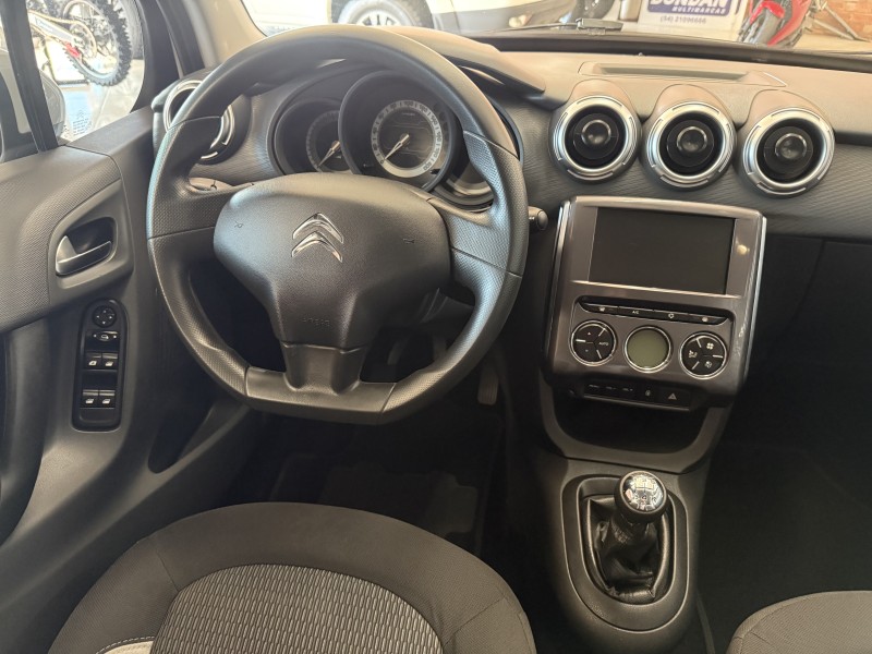 C3 1.2 TENDANCE 8V FLEX 4P MANUAL - 2017 - FARROUPILHA