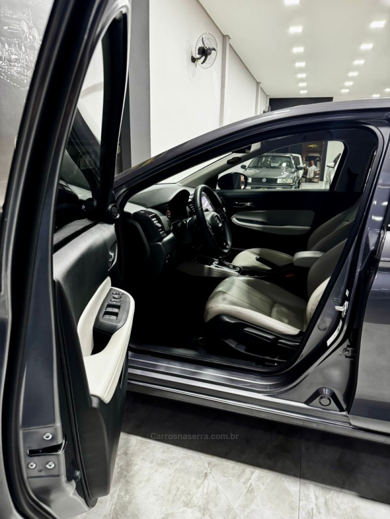 CITY 1.5 SEDAN TOURING 16V FLEX 4P AUTOMÁTICO - 2023 - CAXIAS DO SUL