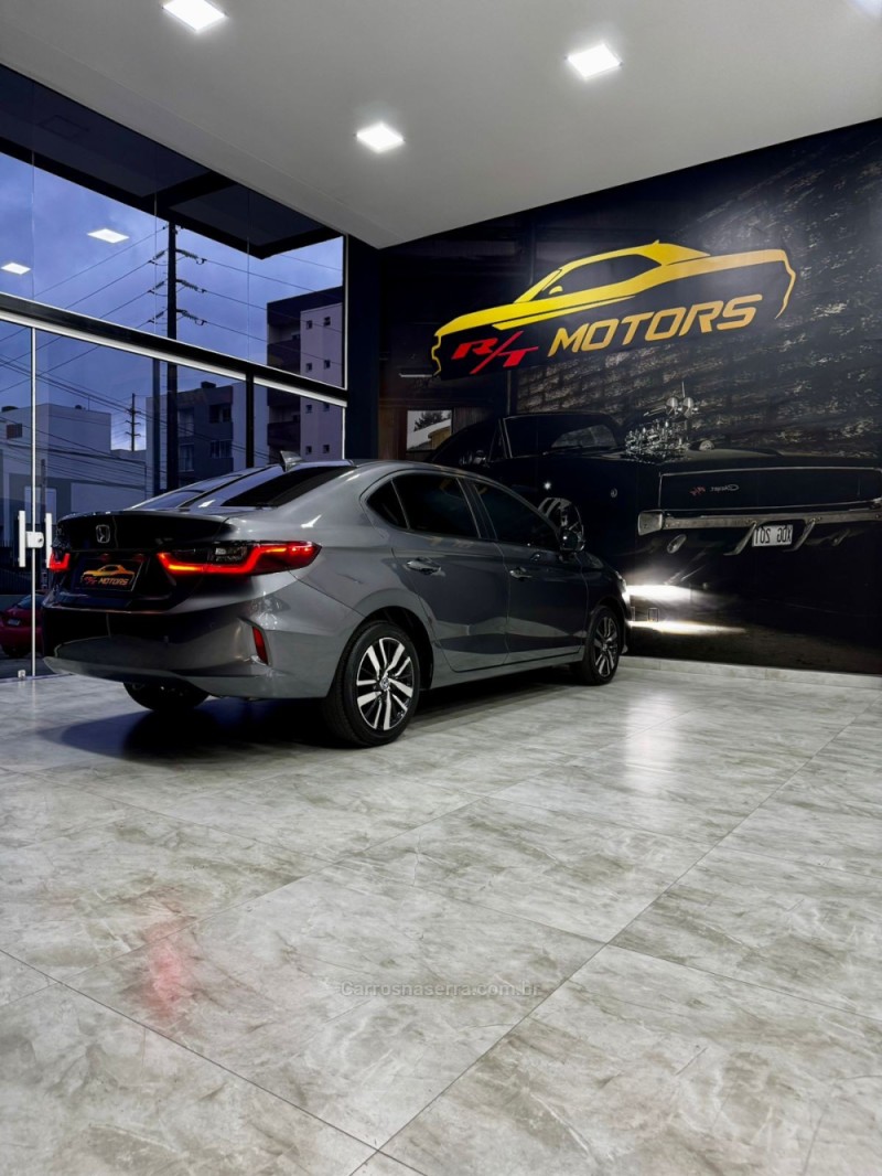 CITY 1.5 SEDAN TOURING 16V FLEX 4P AUTOMÁTICO - 2023 - CAXIAS DO SUL