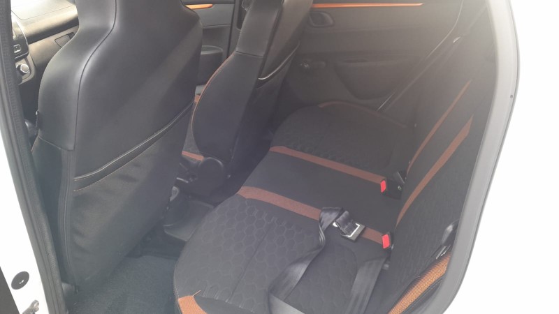 KWID 1.0 12V OUTSIDER FLEX 4P MANUAL - 2020 - FARROUPILHA