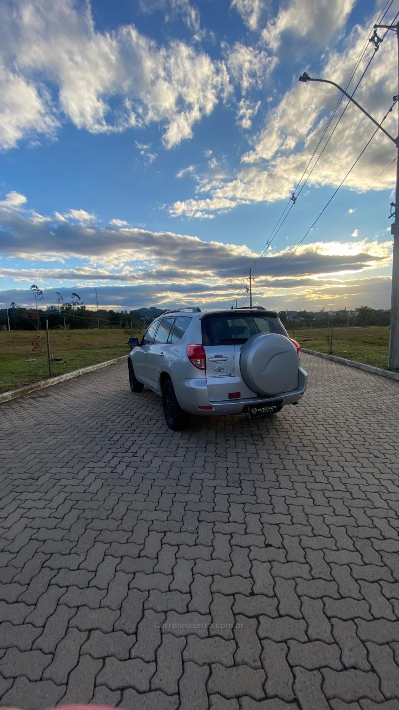 RAV4 2.0 4X4 16V GASOLINA 4P AUTOMÁTICO - 2007 - IVOTI