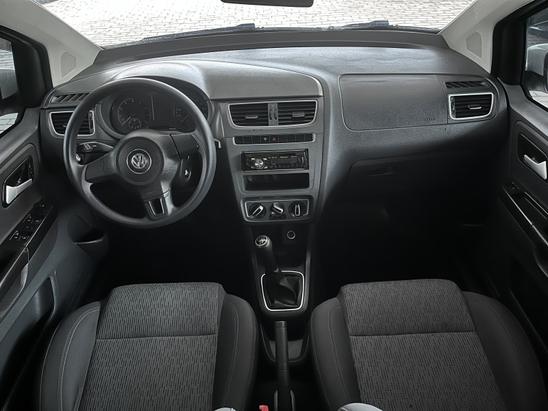 FOX 1.6 MI 8V FLEX 4P MANUAL - 2014 - CAXIAS DO SUL