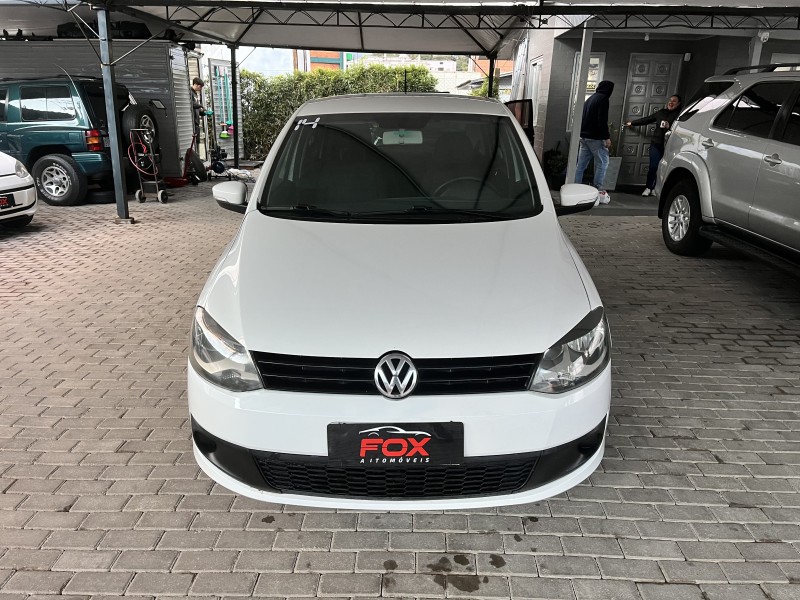 FOX 1.6 MI 8V FLEX 4P MANUAL - 2014 - CAXIAS DO SUL