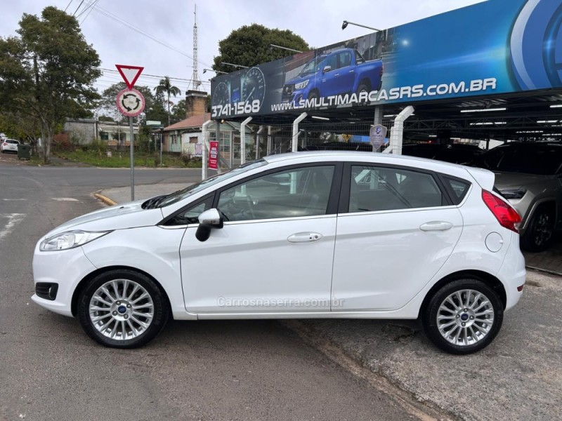 FIESTA 1.6 TITANIUM HATCH 16V FLEX 4P AUTOMÁTICO - 2016 - VENâNCIO AIRES