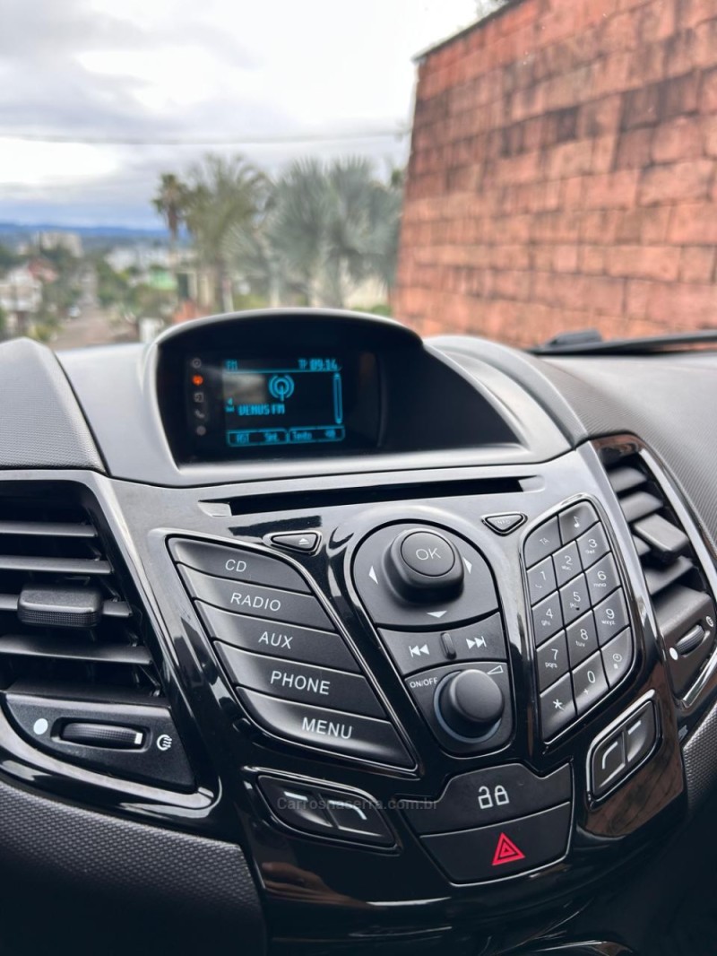 FIESTA 1.6 TITANIUM HATCH 16V FLEX 4P AUTOMÁTICO - 2016 - VENâNCIO AIRES