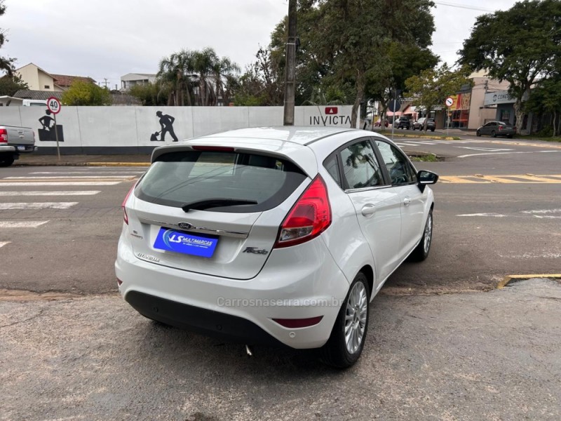 FIESTA 1.6 TITANIUM HATCH 16V FLEX 4P AUTOMÁTICO - 2016 - VENâNCIO AIRES