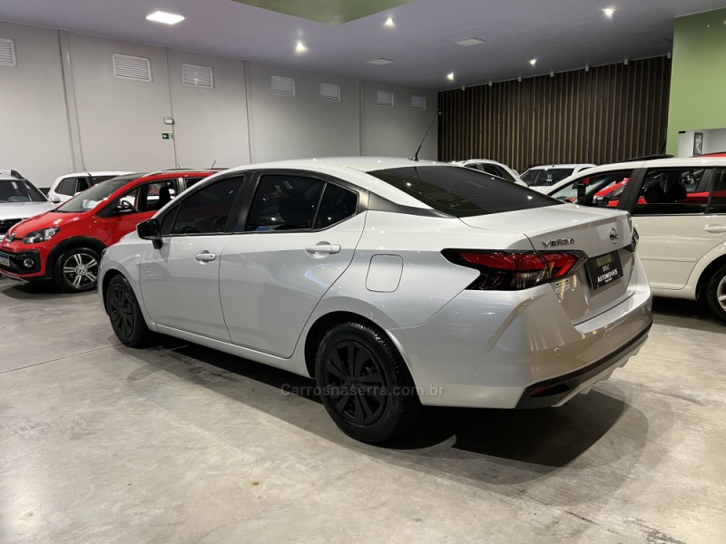 VERSA 1.6 SENSE 16V FLEX 4P AUTOMÁTICO - 2021 - CAXIAS DO SUL