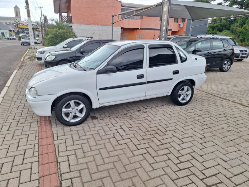 CLASSIC 1.6 MPFI LIFE 8V GASOLINA 4P MANUAL - 1997 - CAMBARá DO SUL