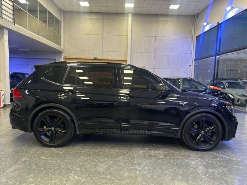 TIGUAN 2.0 ALLSPACE R-LINE 350 TSI 4X4 GASOLINA 4P - 2018 - ESTâNCIA VELHA