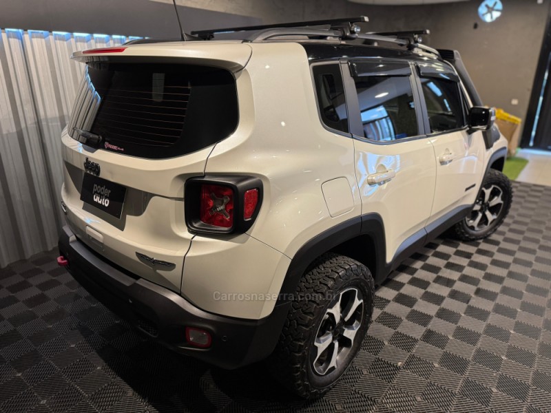 RENEGADE 2.0 16V TURBO DIESEL TRAILHAWK 4P 4X4 AUTOMÁTICO - 2021 - FARROUPILHA