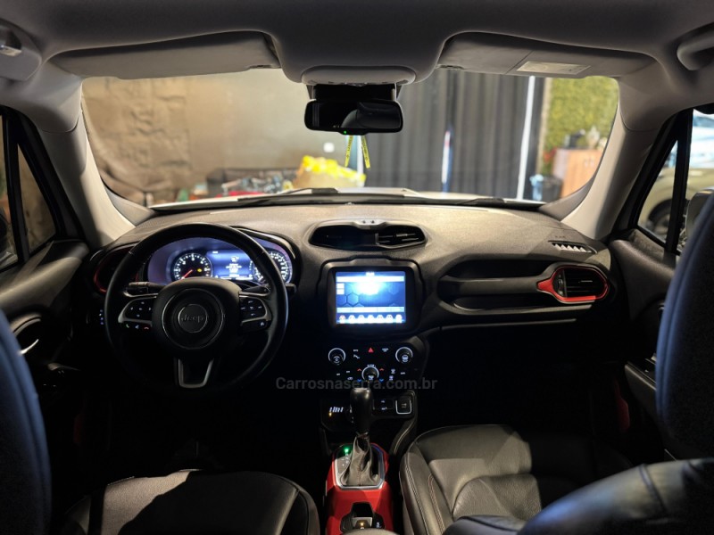 RENEGADE 2.0 16V TURBO DIESEL TRAILHAWK 4P 4X4 AUTOMÁTICO - 2021 - FARROUPILHA