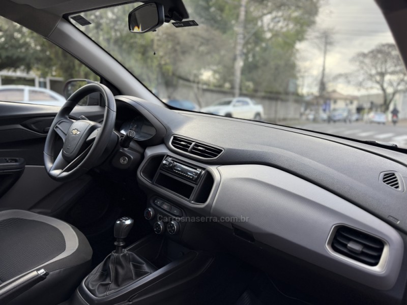 ONIX 1.0 LT 12V FLEX 4P MANUAL - 2016 - PAROBé