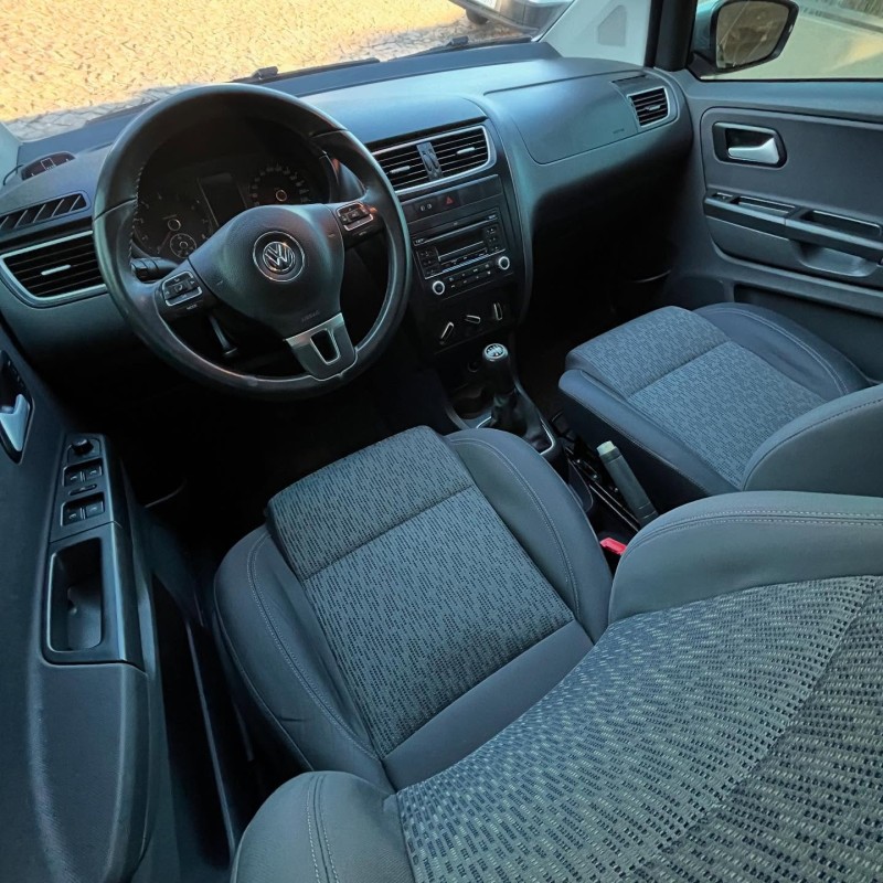 SPACEFOX 1.6 MI TREND 8V FLEX 4P MANUAL - 2013 - NOVA PETRóPOLIS