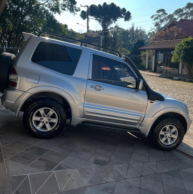 PAJERO FULL 3.0 GLS 4X4 V6 24V GASOLINA 2P AUTOMÁTICO - 2001 - NOVA PETRóPOLIS