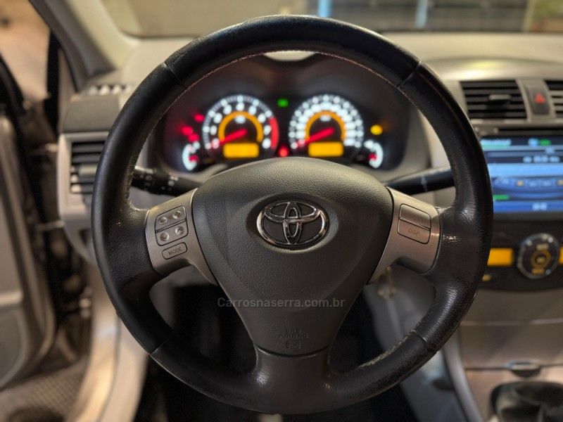 COROLLA 1.8 XEI 16V FLEX 4P MANUAL - 2010 - FARROUPILHA