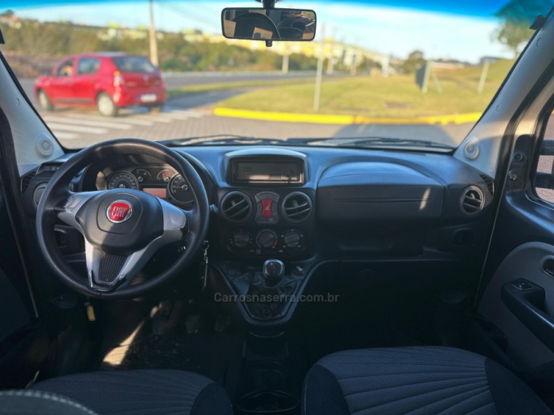 DOBLÓ 1.8 ELX 8V FLEX 4P MANUAL 7 LUGARES - 2015 - NOVO HAMBURGO