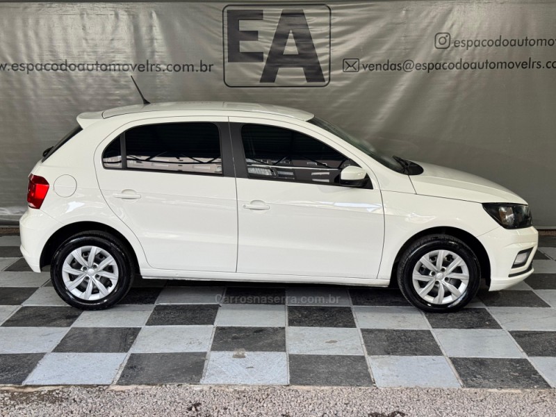GOL 1.0 12V MPI TOTALFLEX 4P MANUAL - 2023 - NOVA PRATA