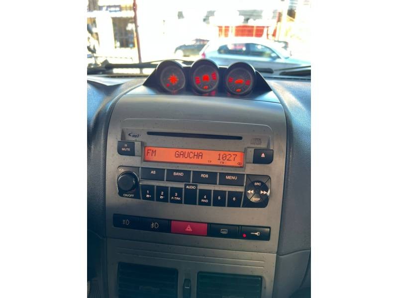 IDEA 1.8 MPI ADVENTURE 8V FLEX 4P MANUAL - 2008 - CAXIAS DO SUL