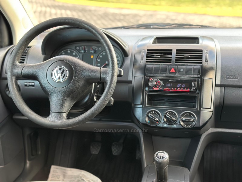 POLO 1.6 MI 8V GASOLINA 4P MANUAL - 2008 - NOVO HAMBURGO