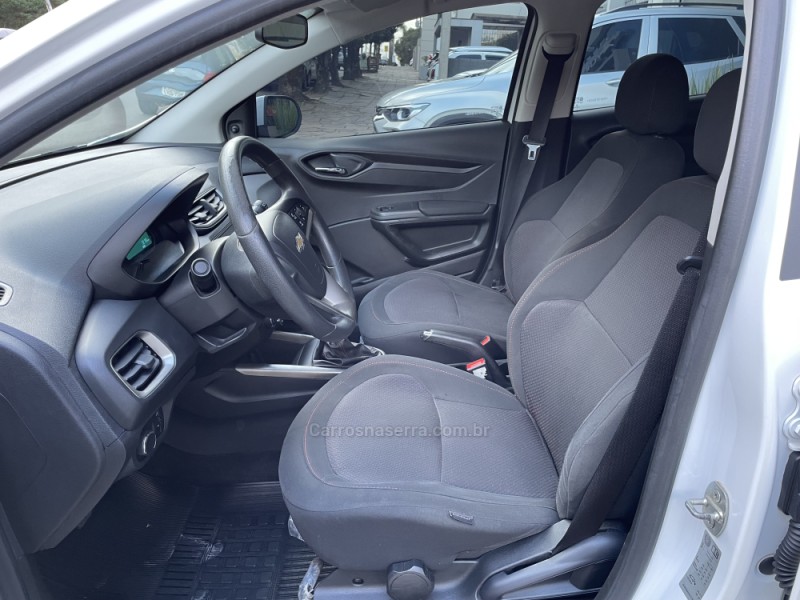 ONIX 1.4 MPFI LT 8V FLEX 4P MANUAL - 2016 - GUAPORé