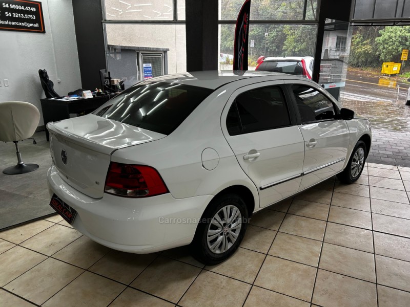 VOYAGE 1.6 MI COMFORTLINE 8V FLEX 4P MANUAL - 2010 - CAXIAS DO SUL