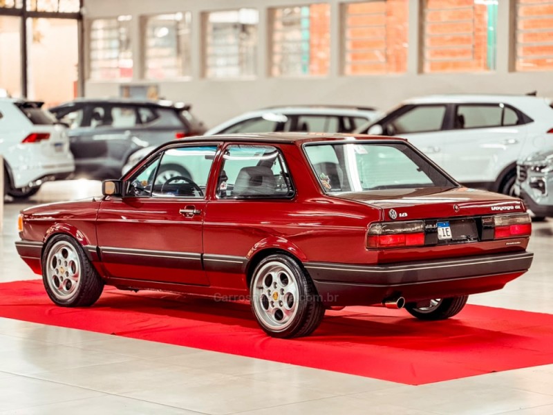 VOYAGE 1.8 GL 8V ÁLCOOL 2P MANUAL - 1991 - NOVA PRATA