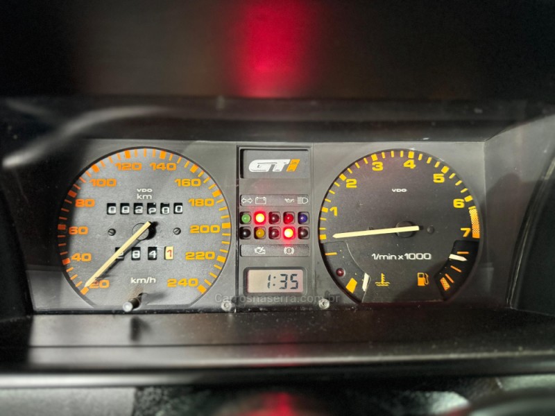 VOYAGE 1.8 GL 8V ÁLCOOL 2P MANUAL - 1991 - NOVA PRATA