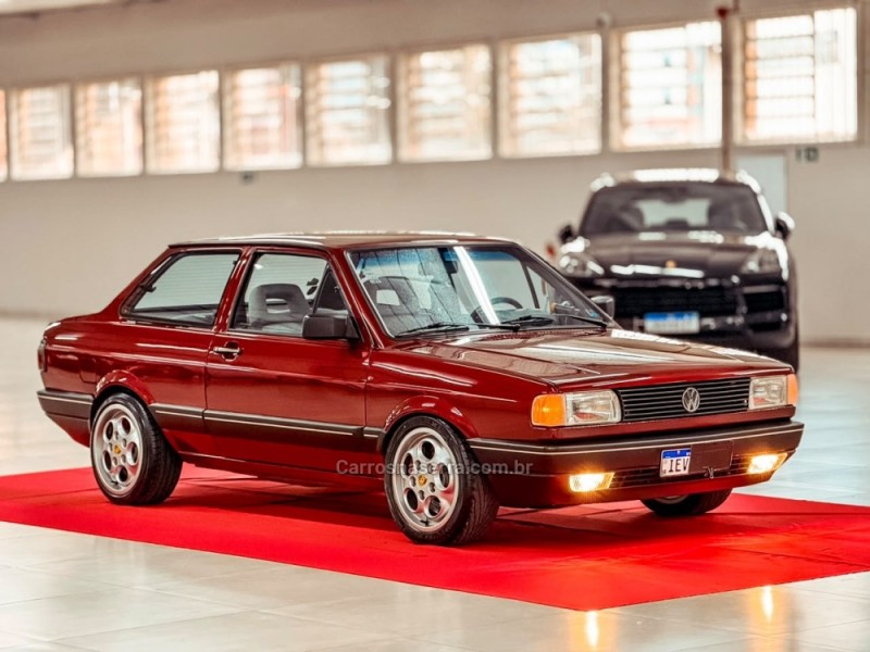 VOYAGE 1.8 GL 8V ÁLCOOL 2P MANUAL - 1991 - NOVA PRATA