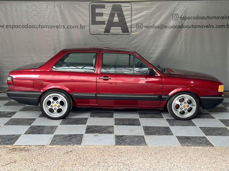 VOYAGE 1.8 GL 8V ÁLCOOL 2P MANUAL - 1991 - NOVA PRATA