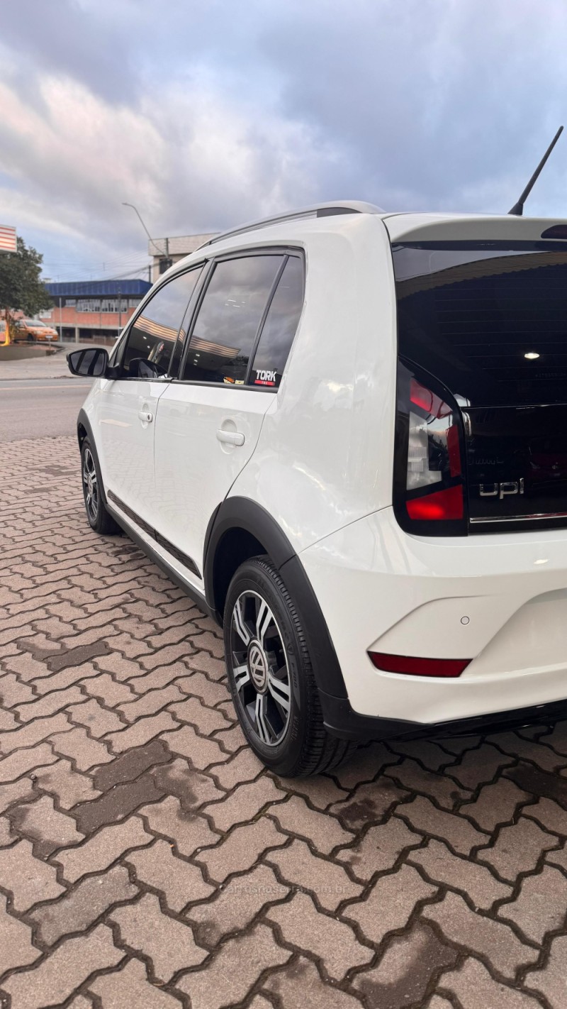 UP 1.0 TSI CROSS 12V FLEX 4P MANUAL - 2018 - CAXIAS DO SUL