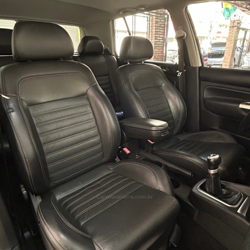 GOLF 1.6 MI SPORTLINE LIMITED EDITION 8V FLEX 4P MANUAL - 2014 - VACARIA
