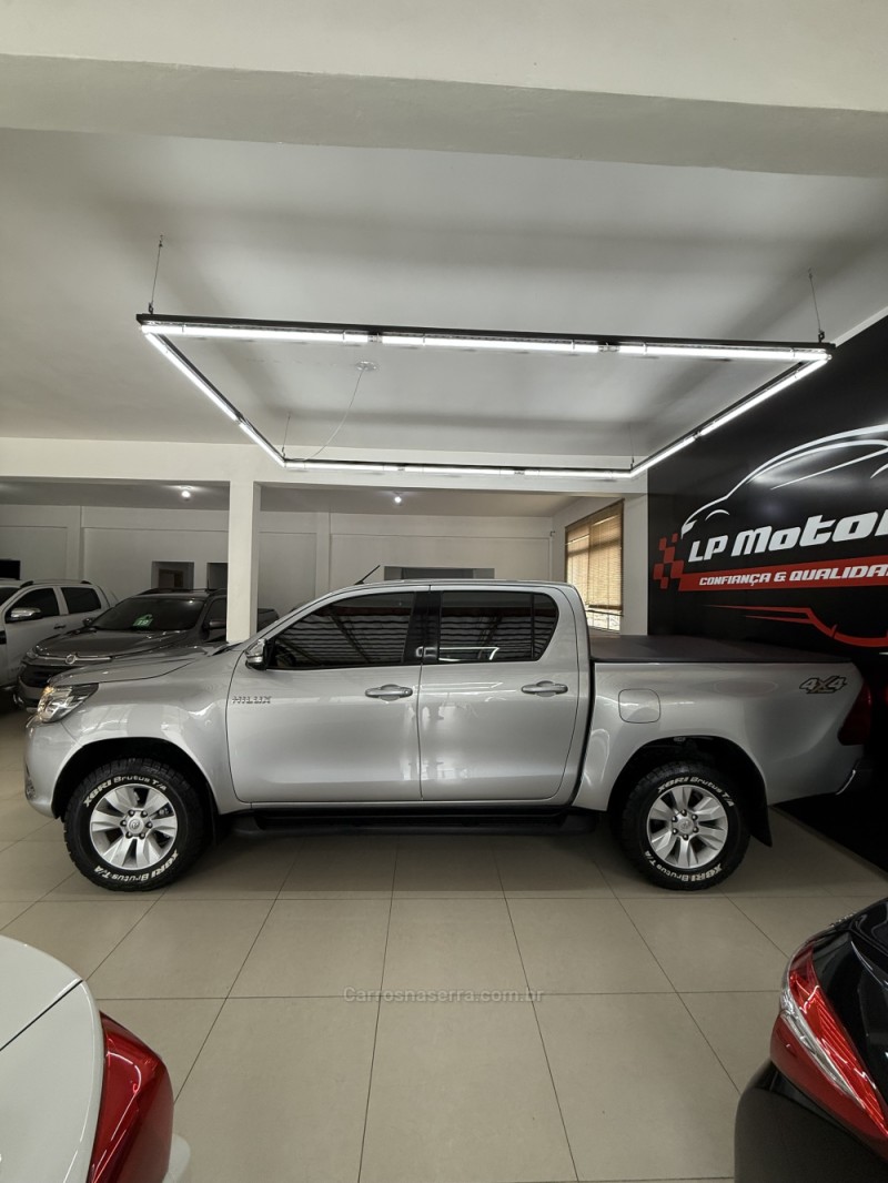 HILUX 2.8 SRV 4X4 CD 16V DIESEL 4P AUTOMÁTICO - 2017 - FARROUPILHA