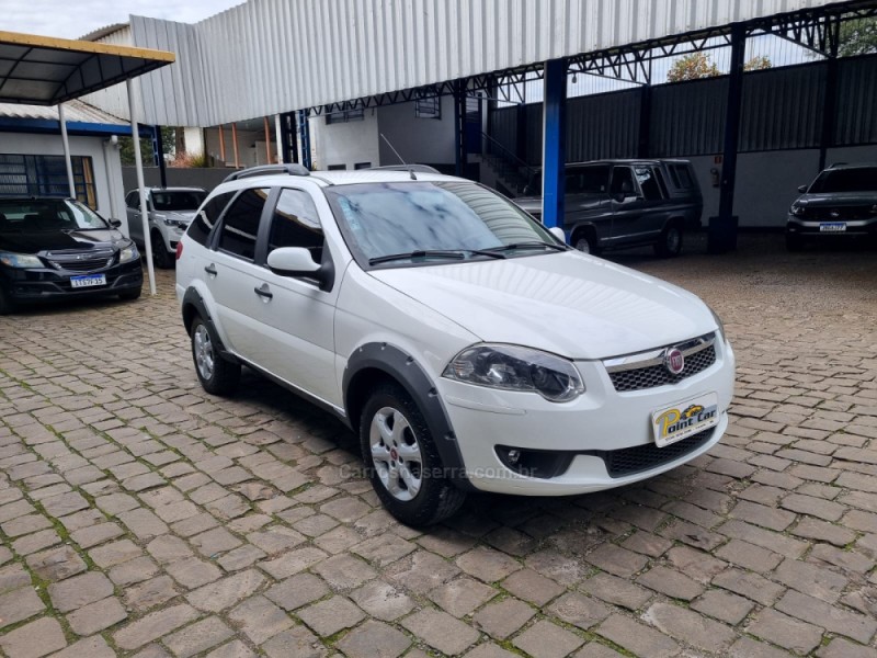 PALIO 1.6 TREKKING WEEKEND 16V FLEX 4P MANUAL - 2016 - VACARIA