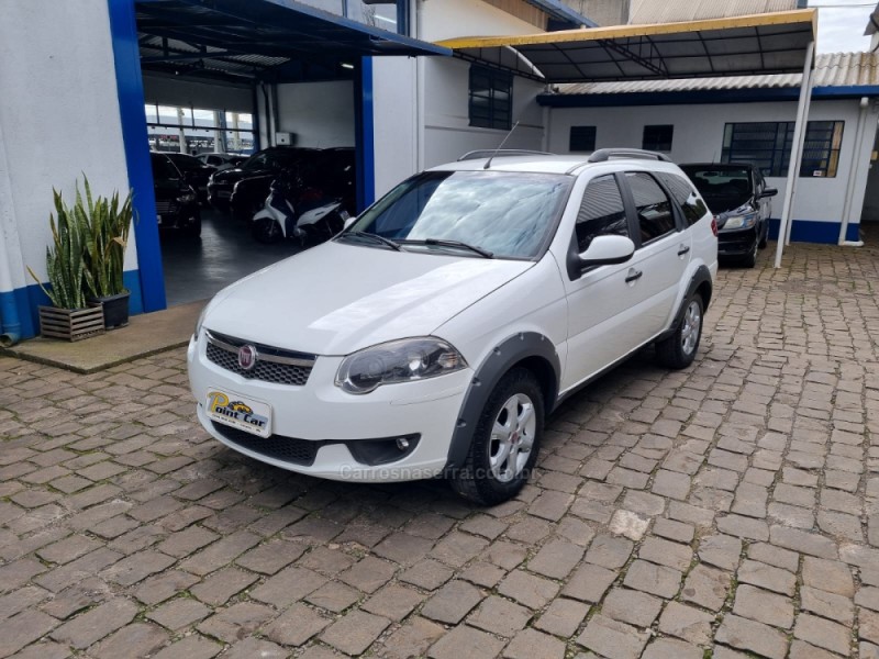 PALIO 1.6 TREKKING WEEKEND 16V FLEX 4P MANUAL - 2016 - VACARIA