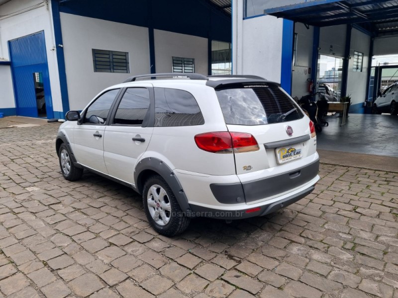 PALIO 1.6 TREKKING WEEKEND 16V FLEX 4P MANUAL - 2016 - VACARIA