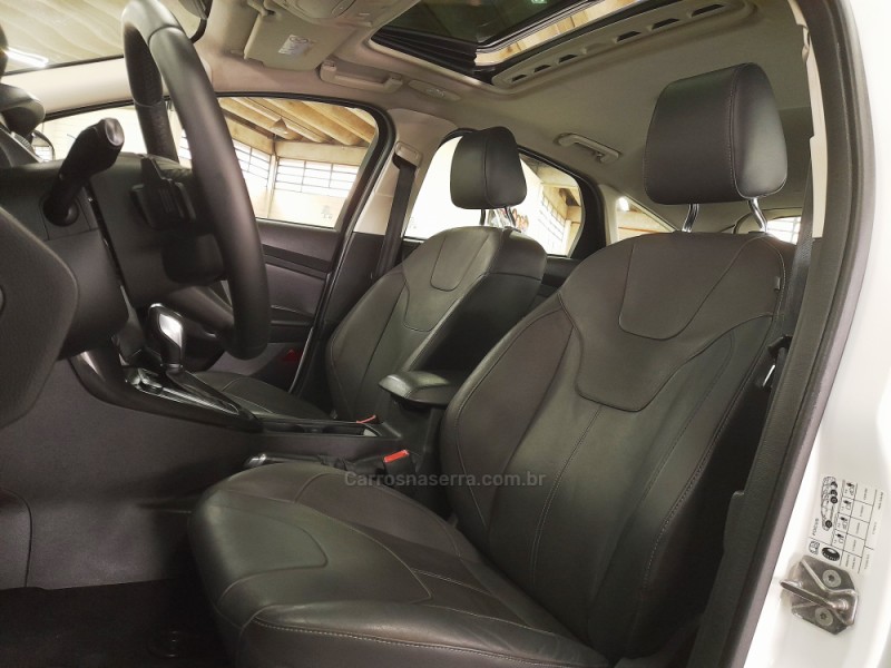 FOCUS 2.0 TITANIUM PLUS HATCH 16V FLEX 4P AUTO - 2018 - CAXIAS DO SUL