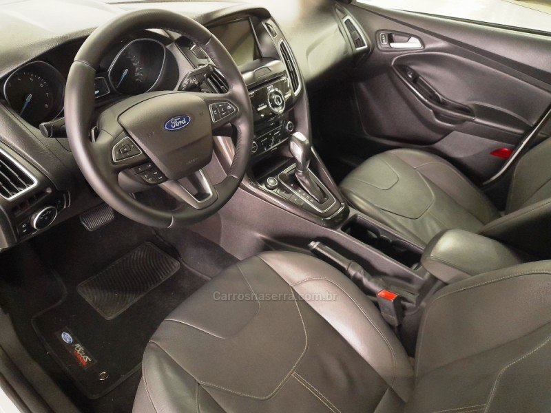 FOCUS 2.0 TITANIUM PLUS HATCH 16V FLEX 4P AUTO - 2018 - CAXIAS DO SUL