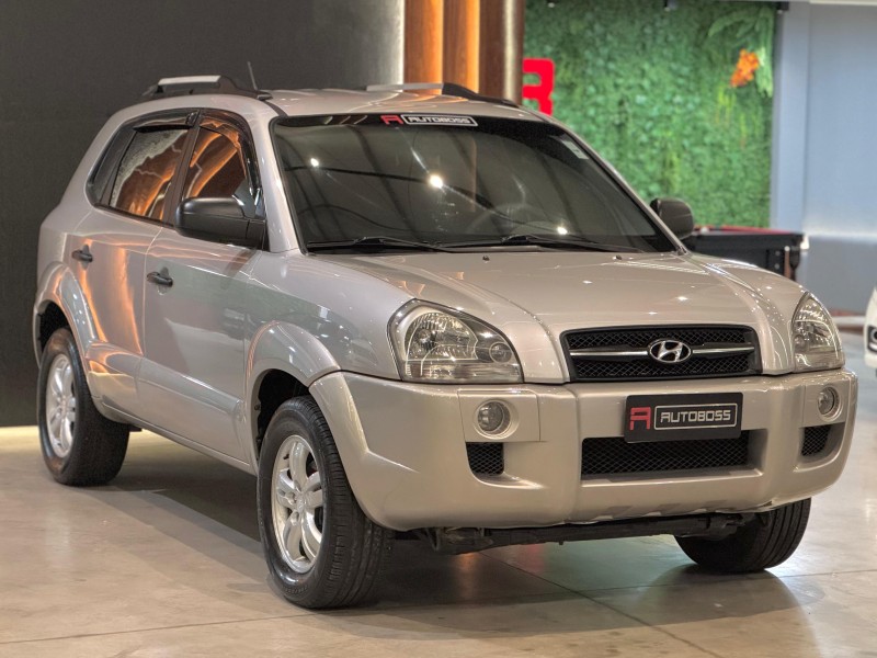 TUCSON 2.0 MPFI GL 16V 142CV 2WD GASOLINA 4P MANUAL - 2007 - NOVO HAMBURGO