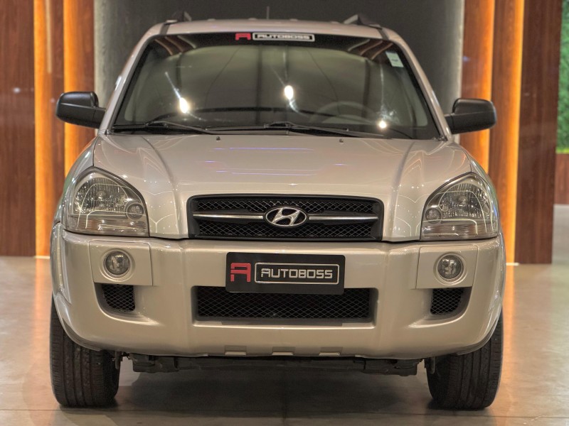 TUCSON 2.0 MPFI GL 16V 142CV 2WD GASOLINA 4P MANUAL - 2007 - NOVO HAMBURGO