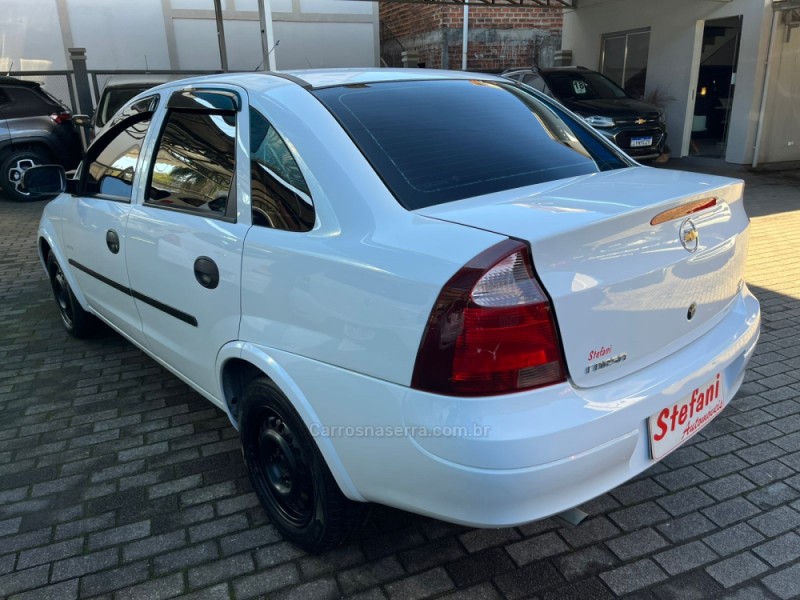 CORSA 1.4 MPFI MAXX SEDAN 8V FLEX 4P MANUAL - 2008 - FELIZ