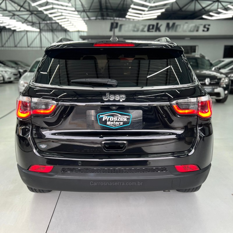 COMPASS 2.0 16V FLEX LONGITUDE AUTOMÁTICO - 2018 - CANOAS