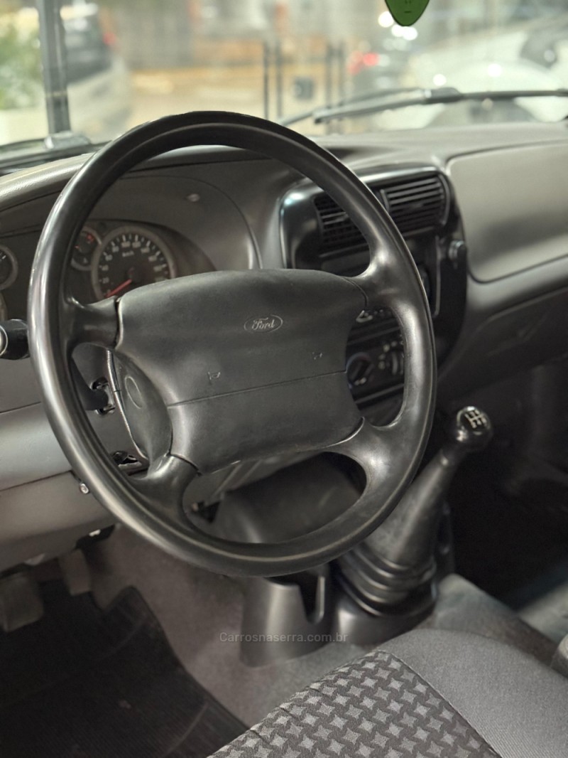 RANGER 2.3 XLT 4X2 CS 16V GASOLINA 2P MANUAL - 2007 - SANTA CRUZ DO SUL