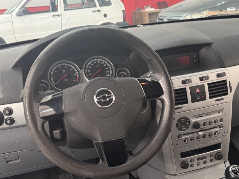 VECTRA 2.0 MPFI ELEGANCE 8V FLEX 4P MANUAL - 2006 - CAXIAS DO SUL