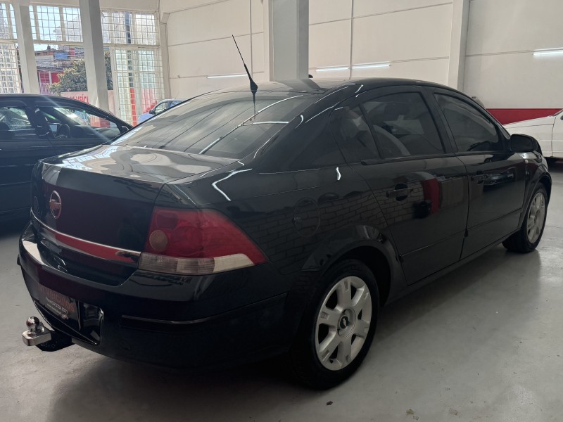 VECTRA 2.0 MPFI ELEGANCE 8V FLEX 4P MANUAL - 2006 - CAXIAS DO SUL