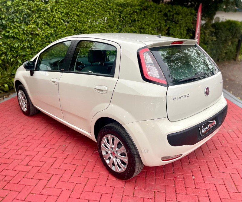 PUNTO 1.4 ATTRACTIVE 8V FLEX 4P MANUAL - 2014 - ROLANTE
