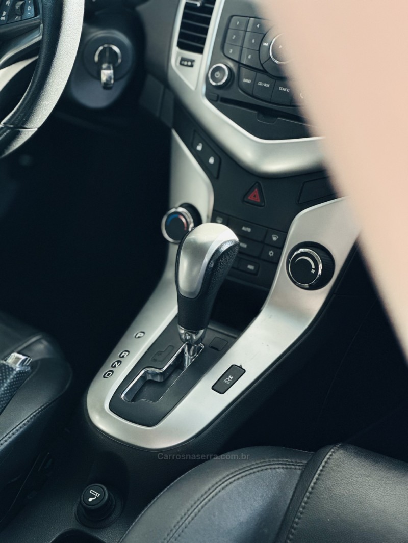 CRUZE 1.8 LT SPORT6 16V FLEX 4P AUTOMÁTICO - 2014 - CANELA