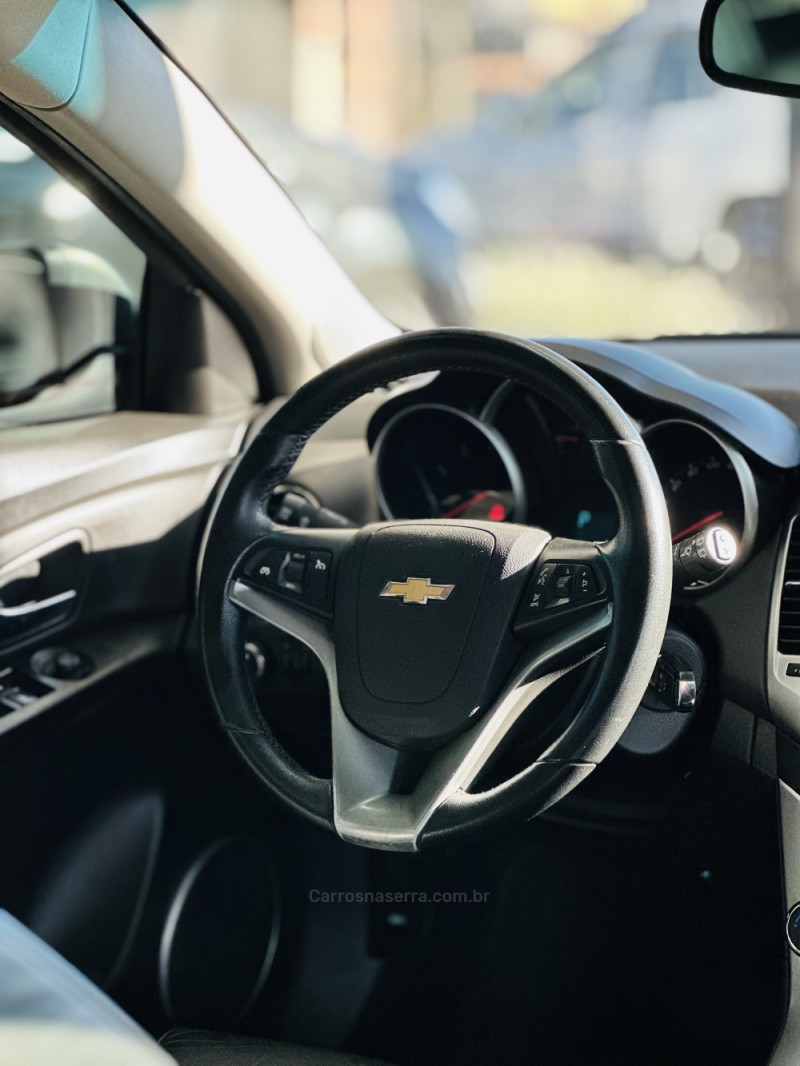 CRUZE 1.8 LT SPORT6 16V FLEX 4P AUTOMÁTICO - 2014 - CANELA